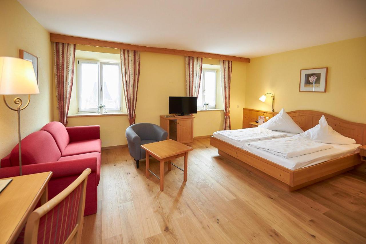 Gasthof-Hotel Zur Post Samerberg Eksteriør bilde